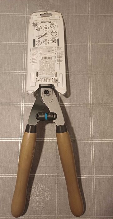 Gardena nożyce sekator do żywopłotu gałęzi stalowe ostrza drewniane uchwyty