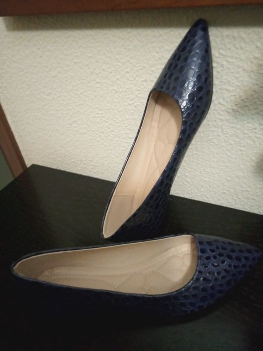Sapatos azuis  boa qualidade e muito  confortáveis