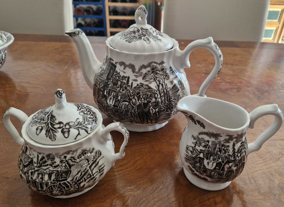 Serviço Chá + Serviço Jantar - Myott Royal Mail