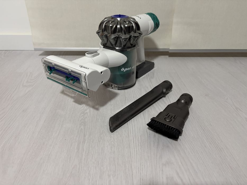Aspirador Dyson V6 Matress com acessórios