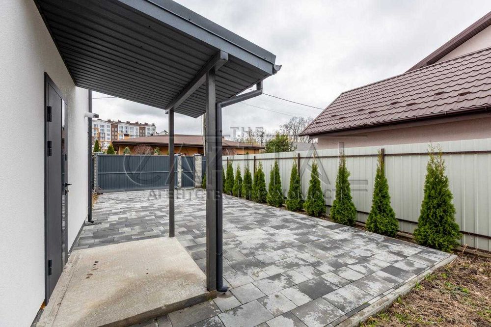 Продаж будинку 150м2  із власною земльно ділянкою 5 соток в с. Крюківщина