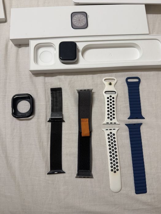Apple watch series 8 silver 45 mm