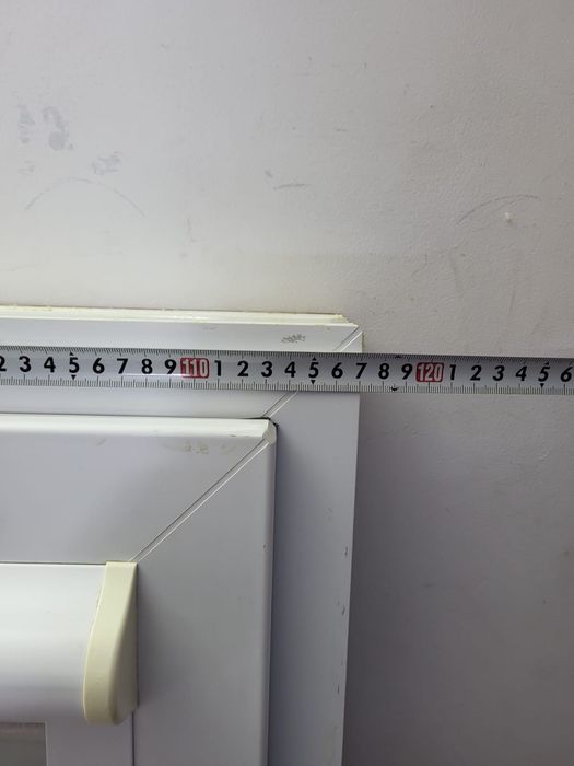 Okno z demontażu 117 x143 cm z parapetem