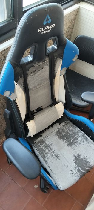 Cadeira Gaming Alpha Gamer - Preto e Azul (Totalmente Funcional)