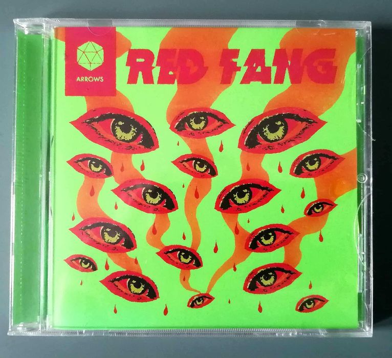 Cds de Crisis/Periphery/Red Fang/Combichrist