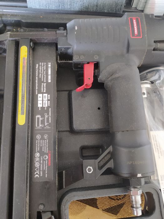 Степлер пневматичний AEROPRO SF5040E