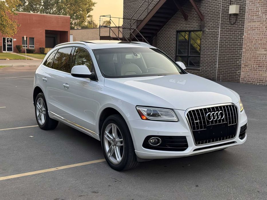 Audi Q5      2015