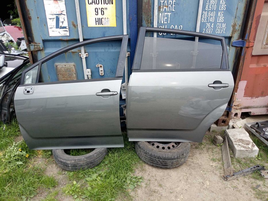 COROLLA VERSO II 04-09 drzwi lewy przód kolor 1c3