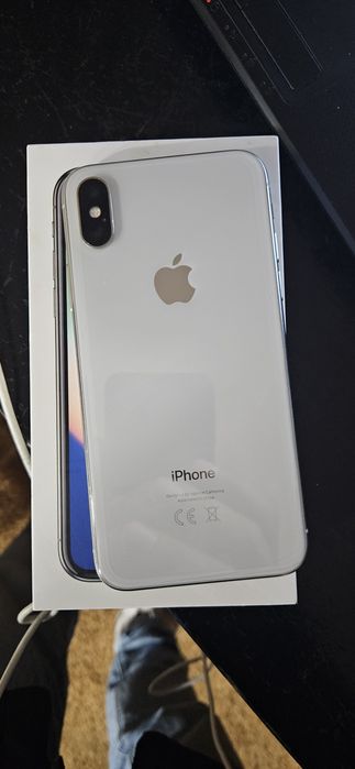 Iphone x 64GB  30.€