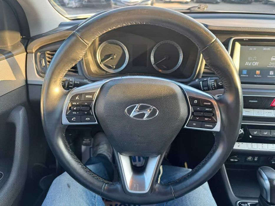 Hyundai Sonata      2018
