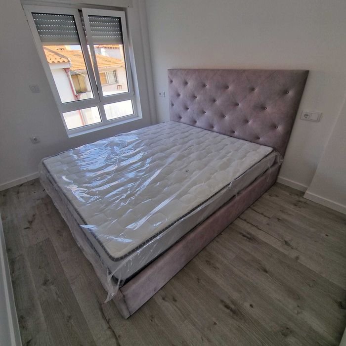 Camas de Casal Estofadas de Luxo 199€ Disp. em Várias Cores! 190x140m! 199 €