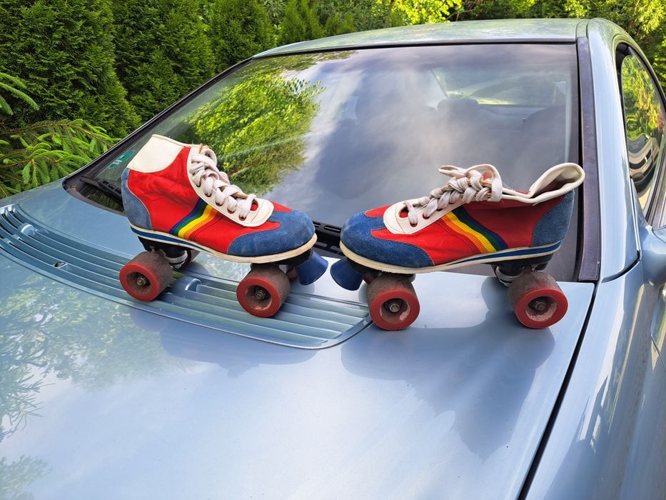 oldschoolowe wrotki Retro tęczowe