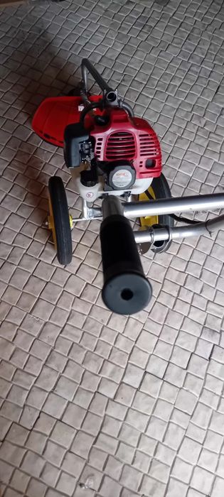 Roçadora com rodas