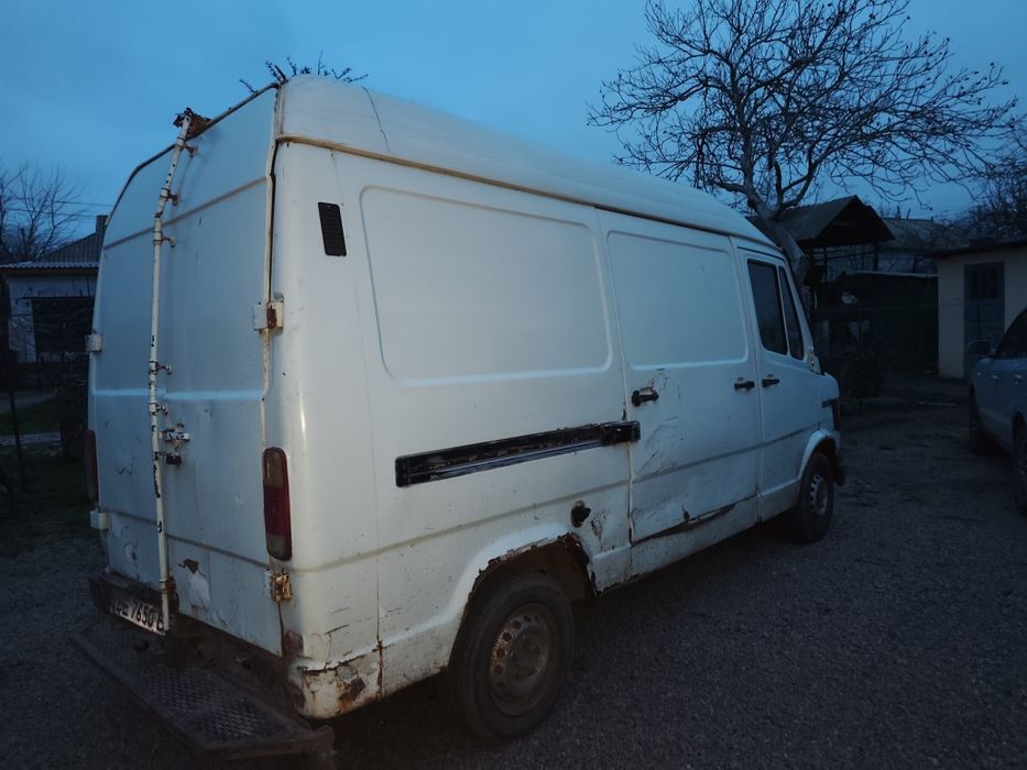 Продається Мерседес 208