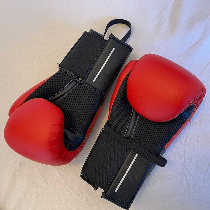 Luvas de boxe vermelhas Decathlon 8oz e OFERTA de mitenes