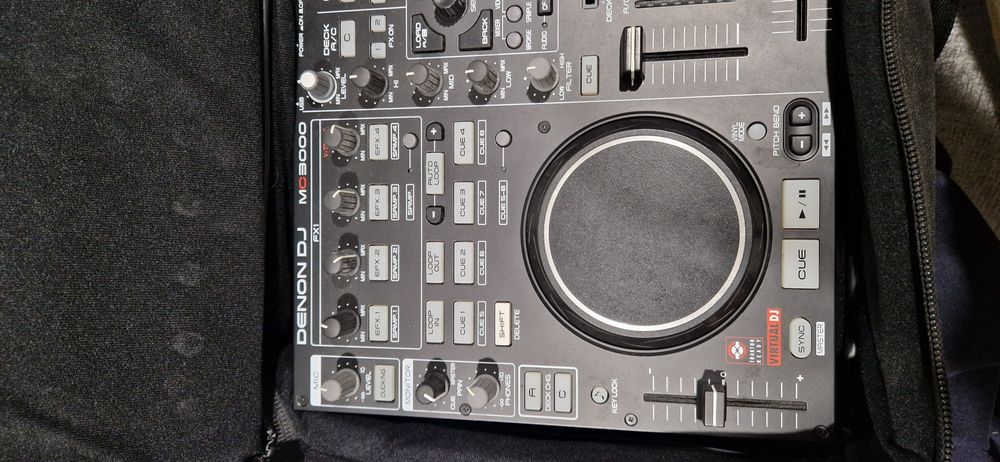 Controlador DJ Denon mc 3000 como novo