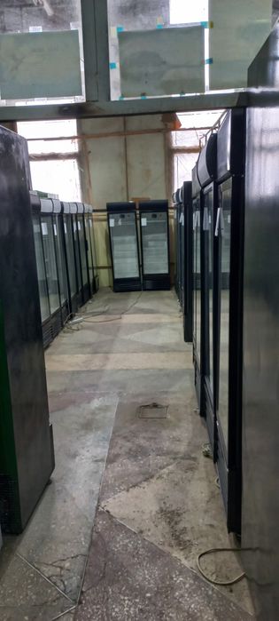 Вітрини холодильні,Шафи,скрині ЮКА