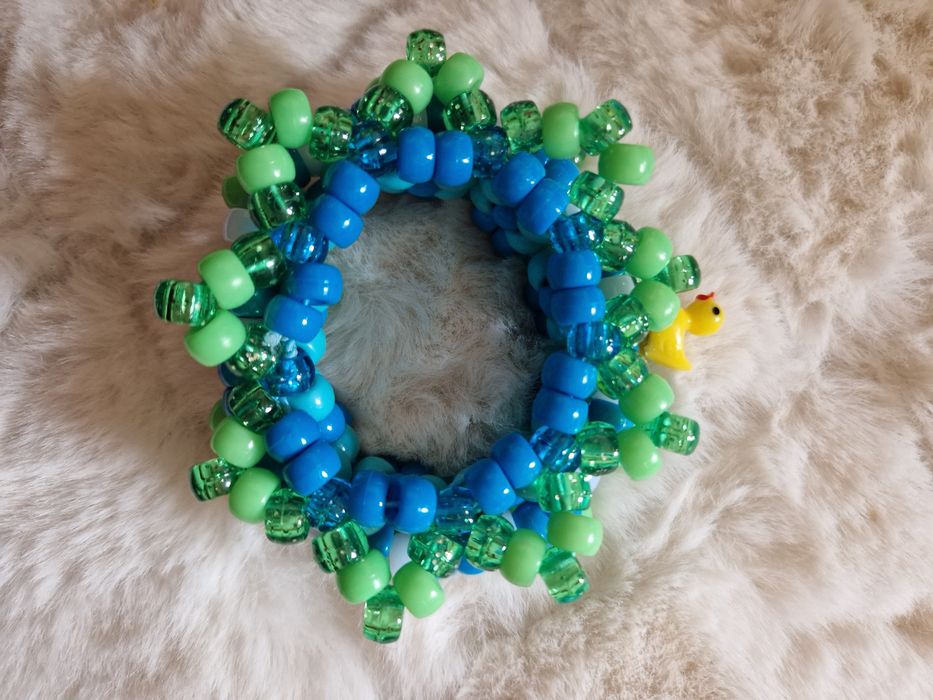 Bransoletka KANDI, obrotowa, hand made