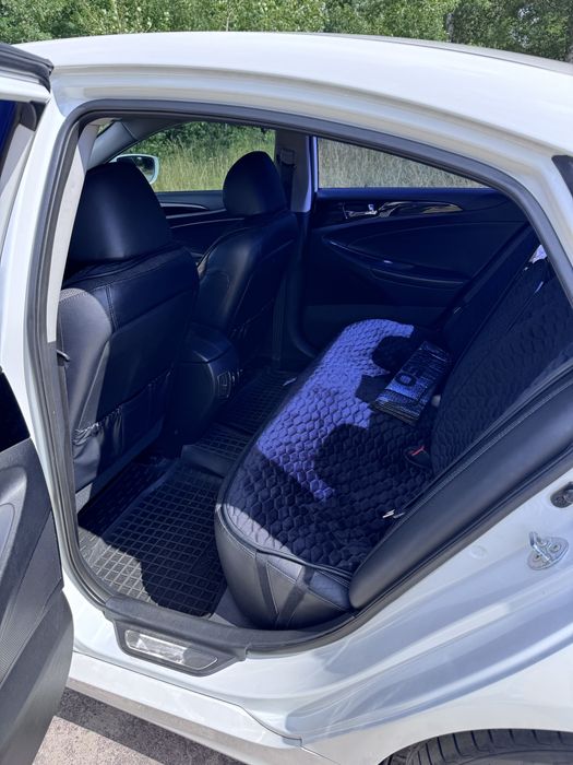 Hyundai Sonata YF