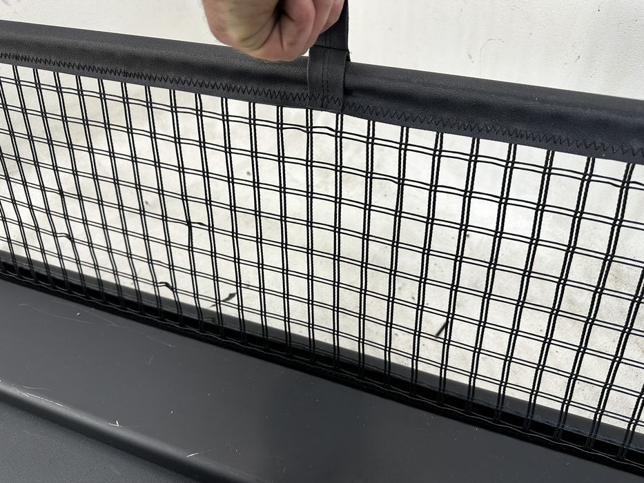 Toyota Avensis T25 roleta bagażnika kombi