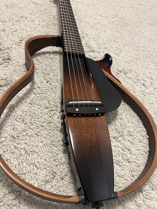 Guitarra Yamaha SLG200S