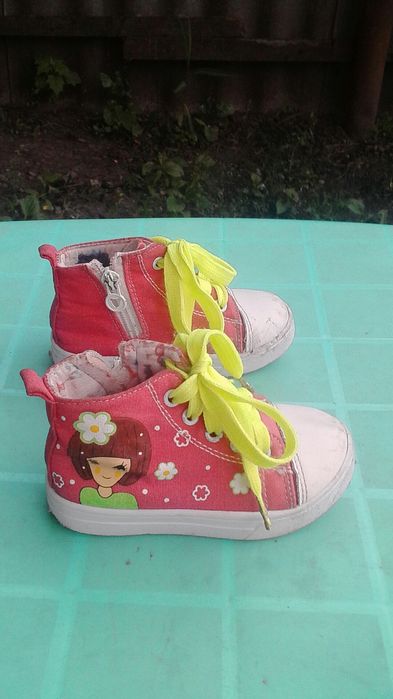 Кеди на дівчинку,27р.