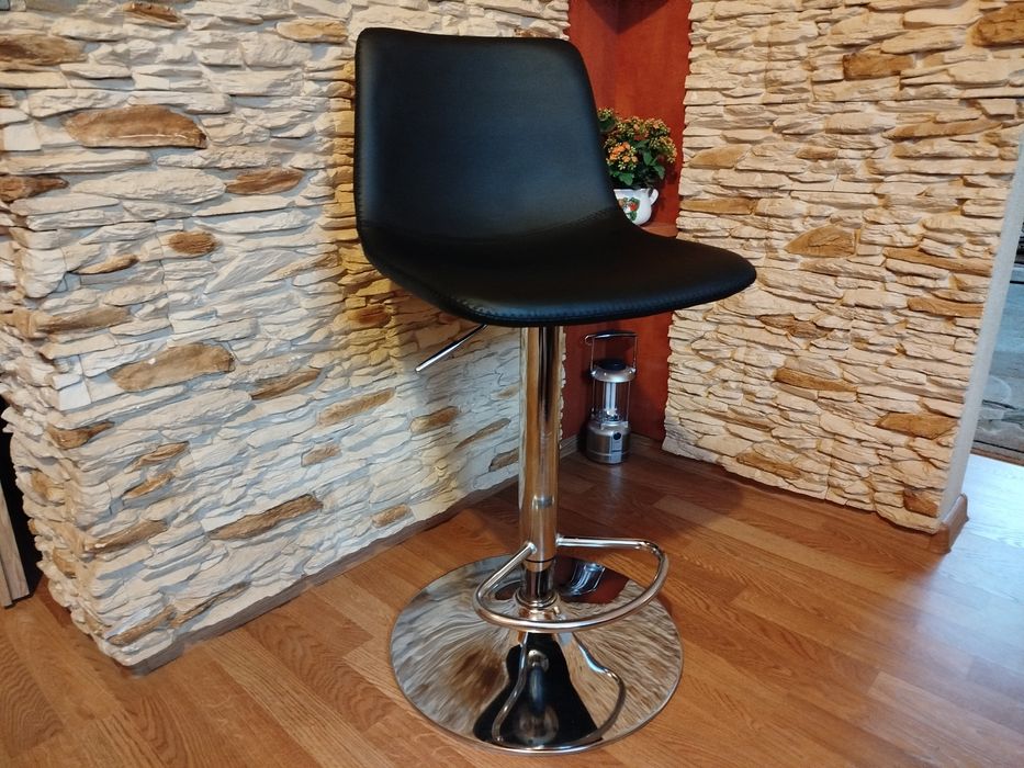 Krzesło  nowe eleganckie