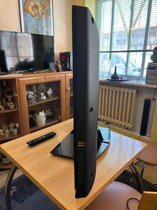 Телевизор SONY KDL-40W5500 LCD