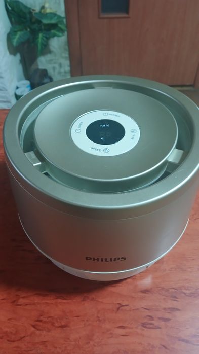 Увлажнитель-очиститель воздуха Philips HU4803. Верхний блок.