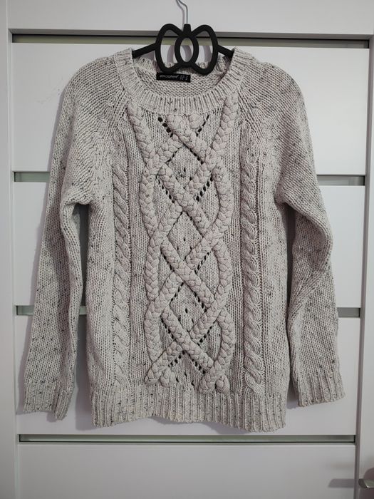 Gruby sweter zimowy warkocze melanż atmosphere 34