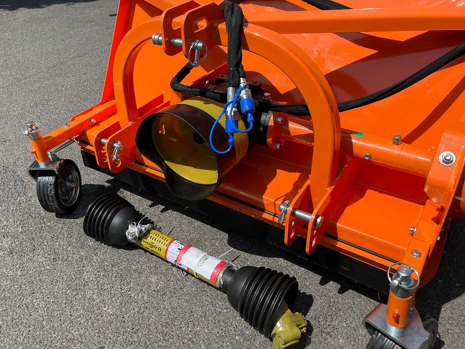 Corta-relva com Recolha 720L DELEKS PANDA-120 - Golfe/Vinha - c/CARDÃ