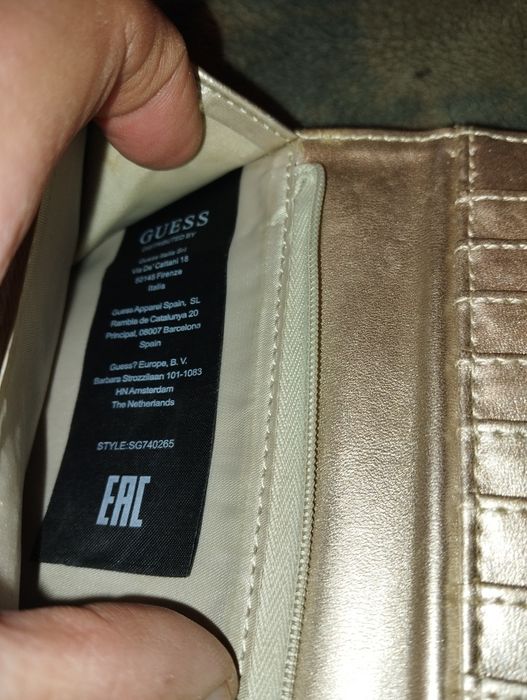 Guess женский кошелек