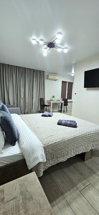 Нова! VIP -Подобова оренда 1к квартири  по вул. Запорізька