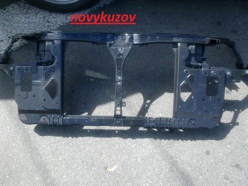 Панель передня на Hyundai i30