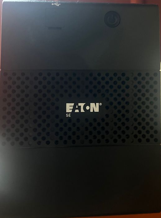 Джерело безперебійного живлення Eaton 5E 1100VA USB (5E1100IUSB)