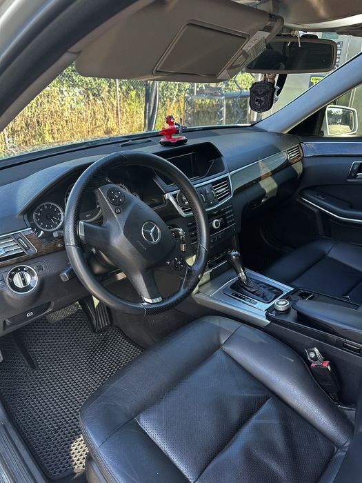 Мерседес  e klasse w212