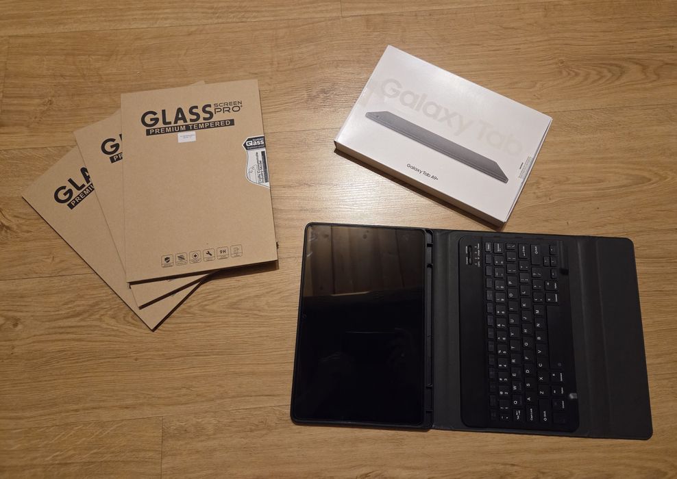 Tablet Samsung Galaxy Tab A9+ SM-X210 8GB/128GM graphite zestaw 11"