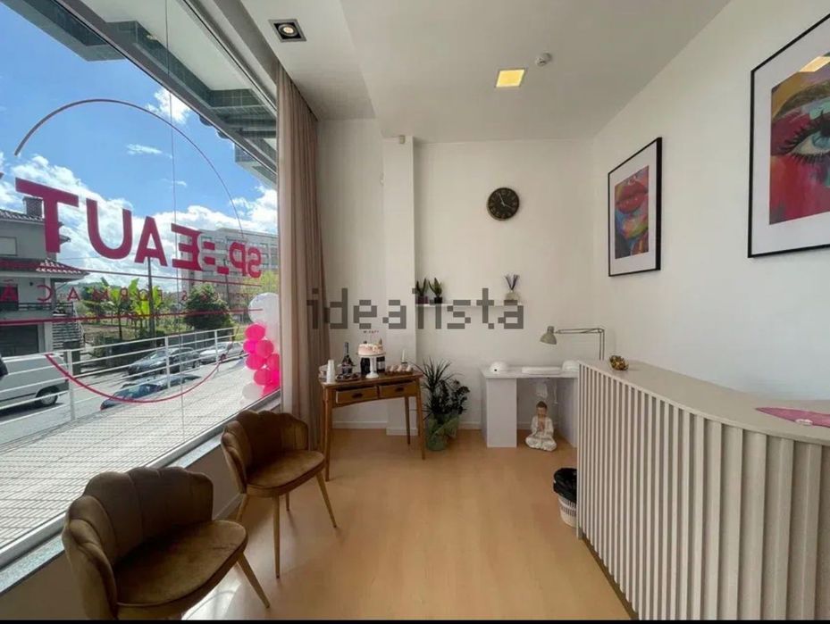 Loja em Nogueiró - Braga