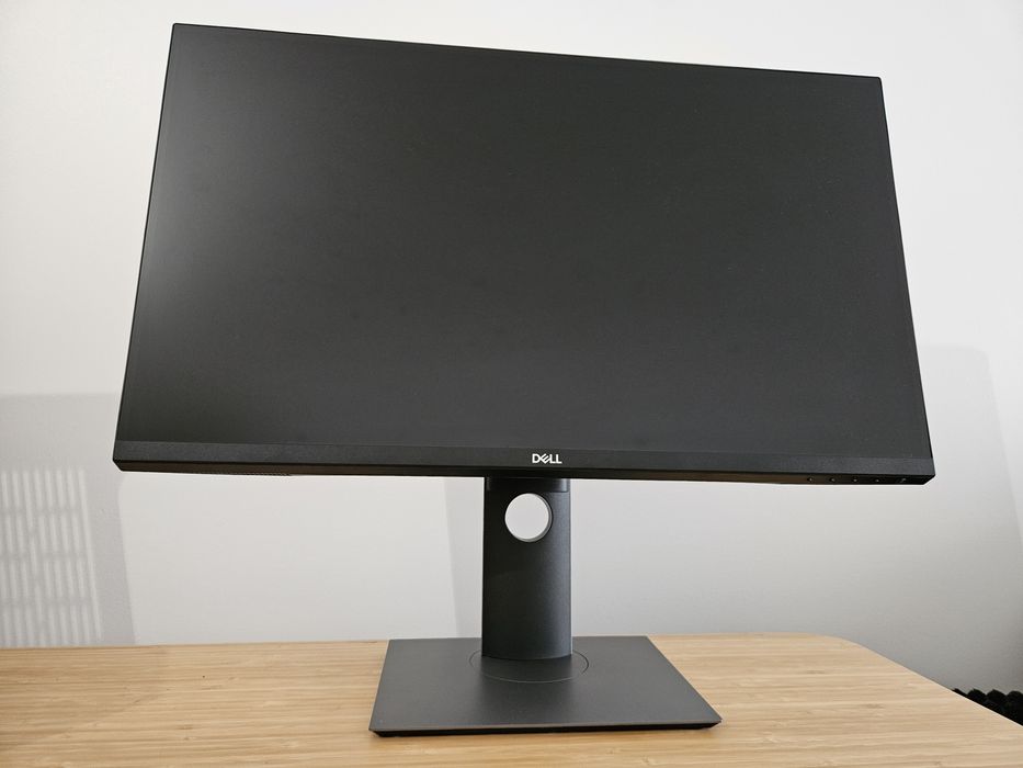 Monitor Dell P2720DC