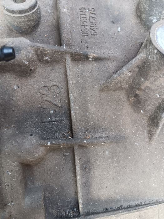 Opel Astra h 3 III skrzynia biegów manualna F23 1.7 Z17DTH