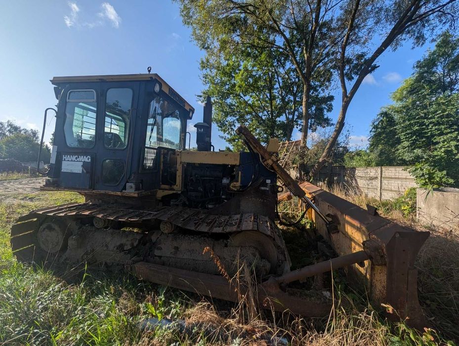 Hanomag D580E spycharka na chodzie + części zapasowe – cena netto