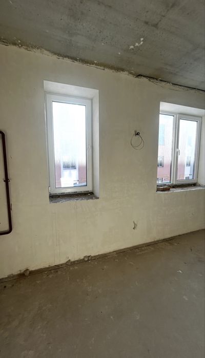 Терміновий продаж! Квартира-студія з газом !
