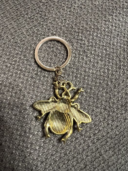 Брелок на ключи металлический, пчела