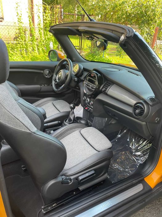 Mini cooper cabrio