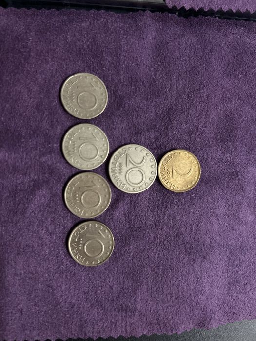 Монети різні на обмін або на продаж