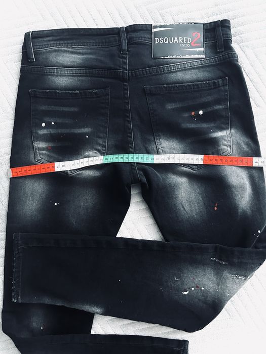 Spodnie meskie Dsquared2 czarne nakrapiane dziury