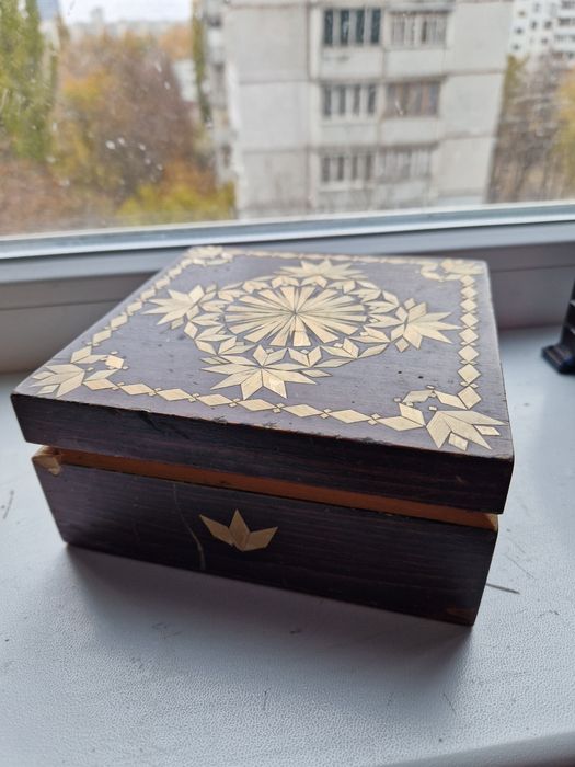 Продам новую шкатулку