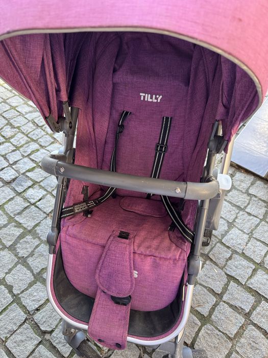 Коляска прогулочна. Стан хороший.