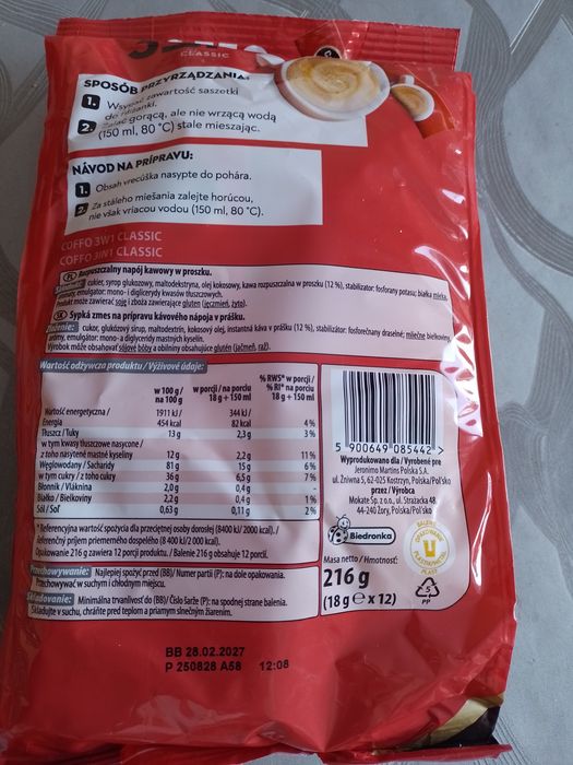 Kawa rozpuszczalna w saszetkach 3w1