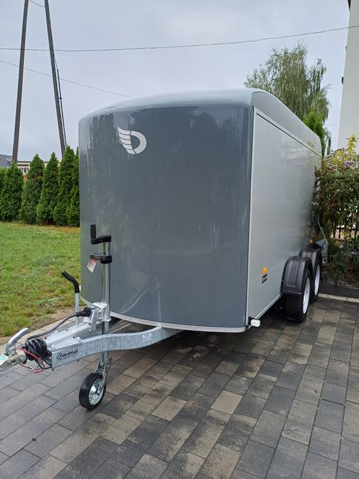 Przyczepa towarowa na wynajem DEBON CHEVAL LIBERTE do przeprowadzki